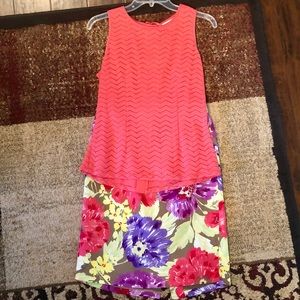 Pretty like new top and skirt